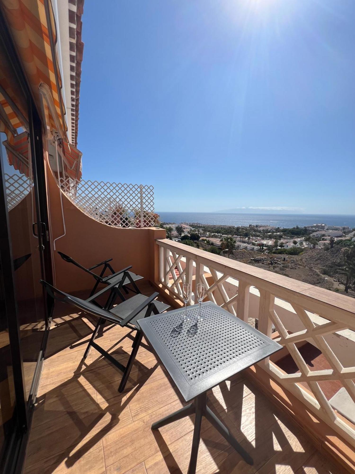 Ocean View Apartment Адехе Экстерьер фото